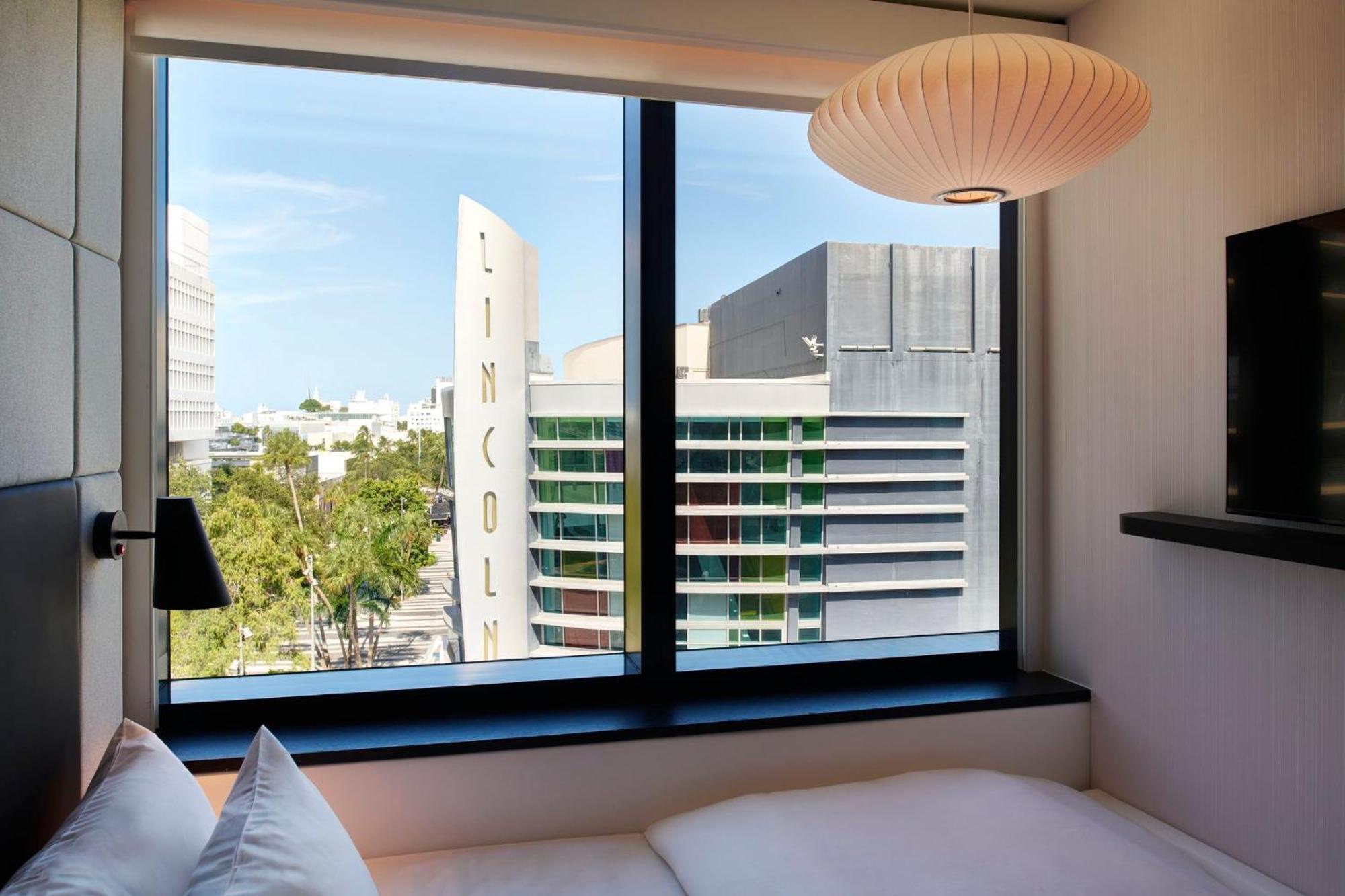 Citizenm Miami South Beach Hotel Маями Бийч Екстериор снимка